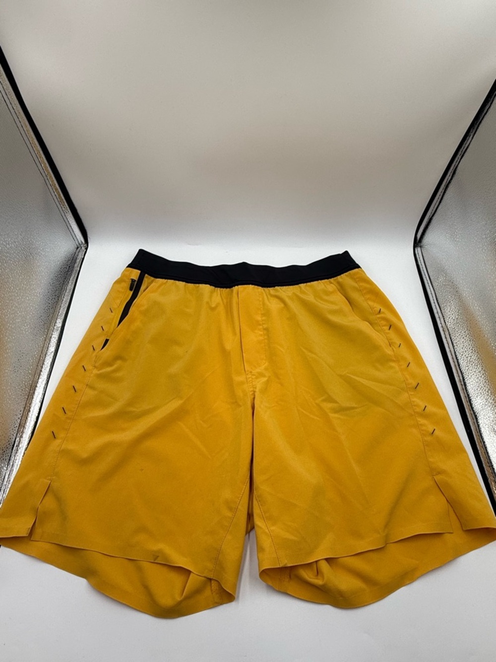 Ten Thousand Interval 7in UnLined Active Workout Shorts